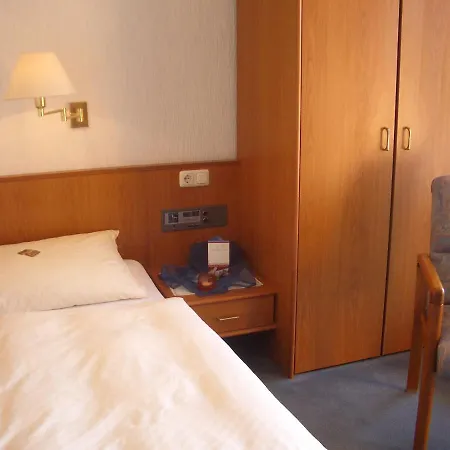 Wohlfühlhotel Waldcafé Jäger Hotel 3*