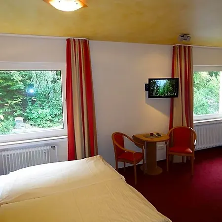 Wohlfühlhotel Waldcafé Jäger Hotel 3*
